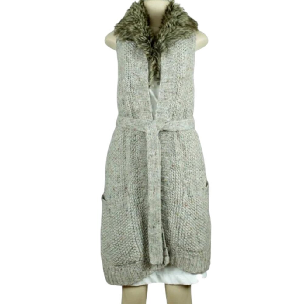 ANGEL OF THE NORTH Sweater Vest